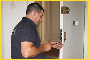 Downtown FL Locksmith Store, Downtown, FL 305-894-1742 - 73-11